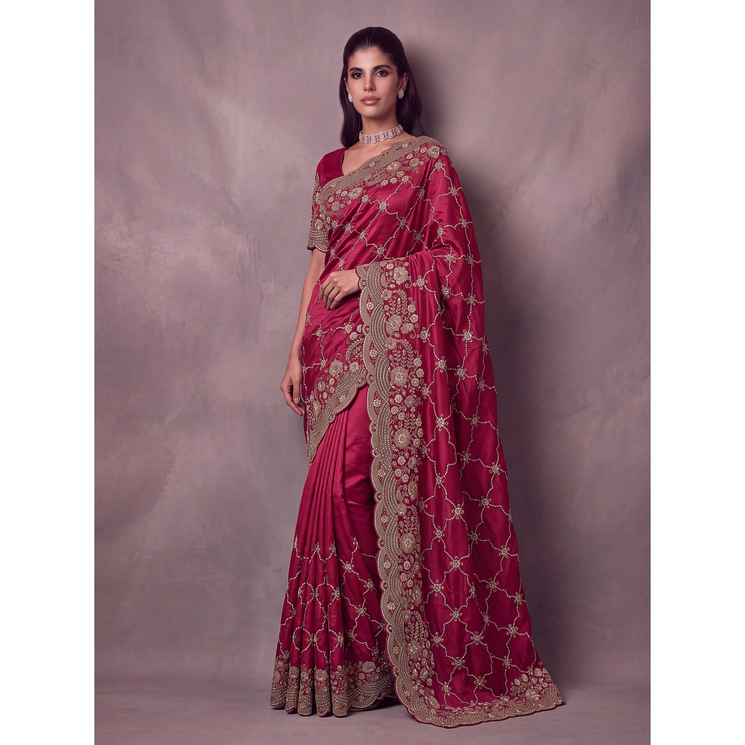The Ruhani Saree Rani | Vruxon