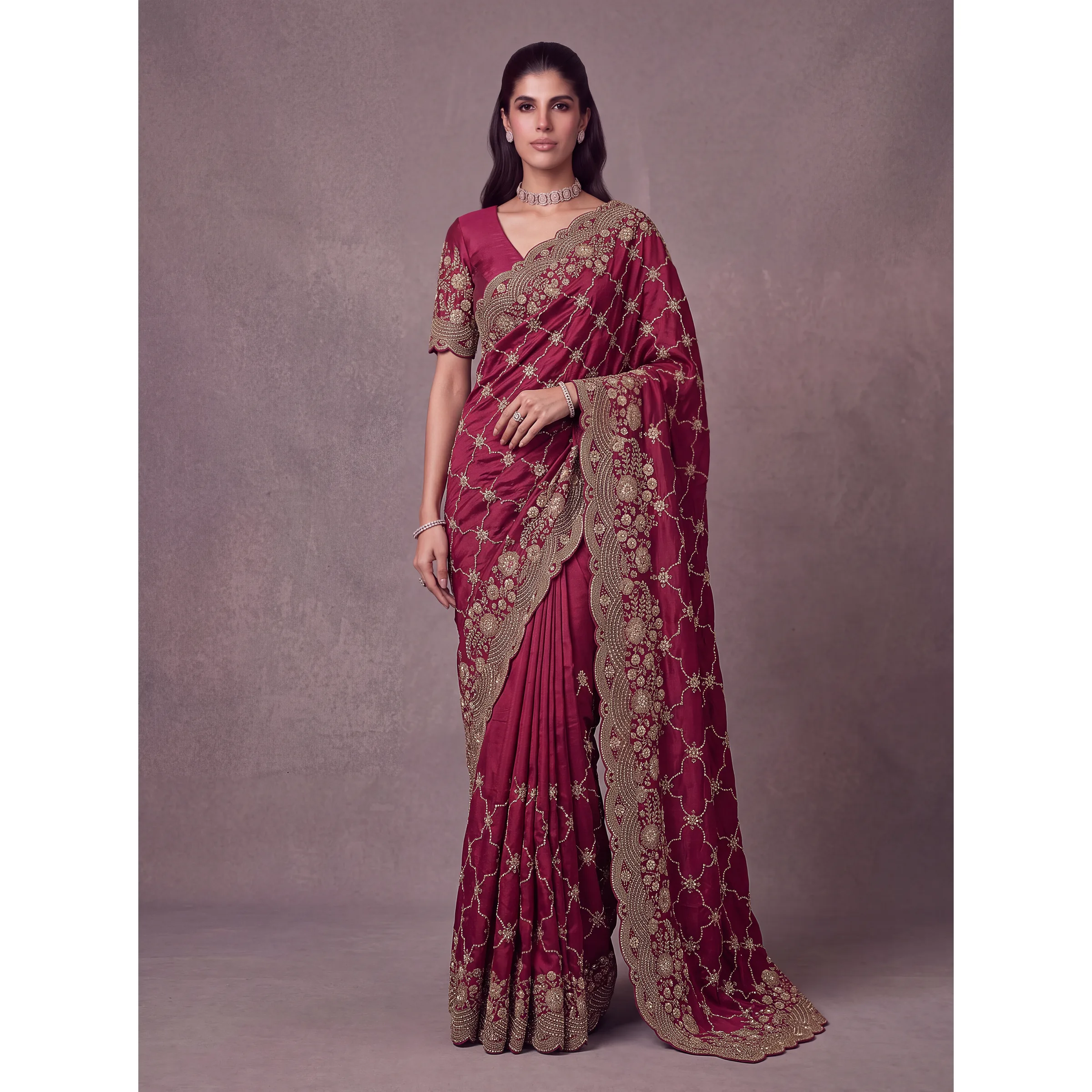 The Ruhani Saree Rani | Vruxon